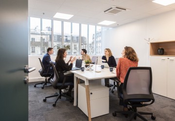 bureau fermé à louer a paris 15 gare montparnasse